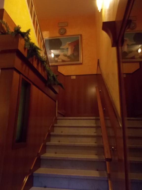 布雷西亚 车站旅馆酒店 外观 照片