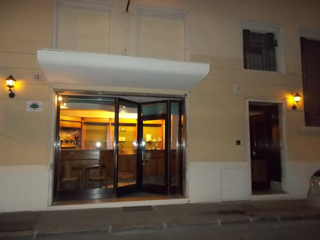 布雷西亚 车站旅馆酒店 外观 照片